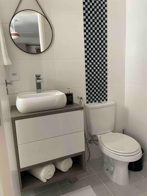 Apartamento Loft Encantador E Romantico…netflix,wi-fi,vaga.